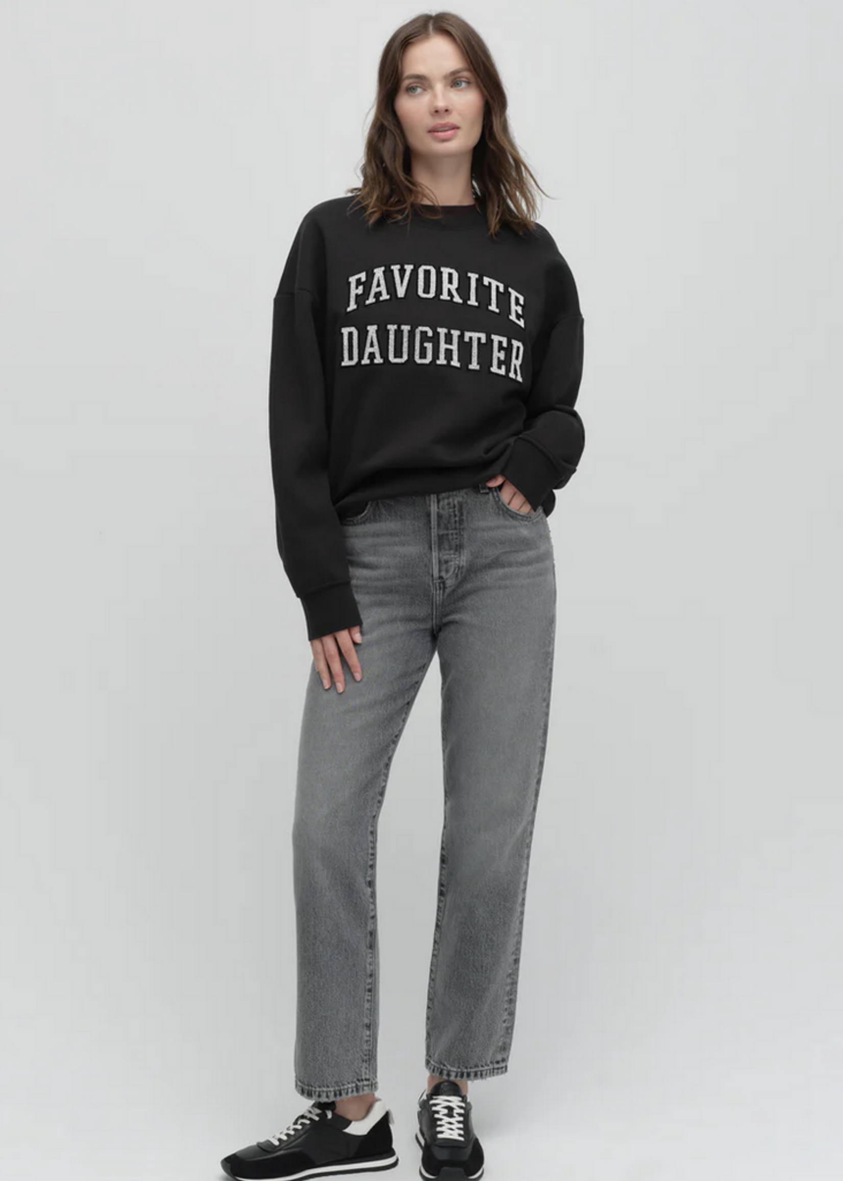 FAVORITE DAUGHTER FAVORITE DAUGHTER THE COLLEGIATE EMBROIDERY SWEATSHIRT