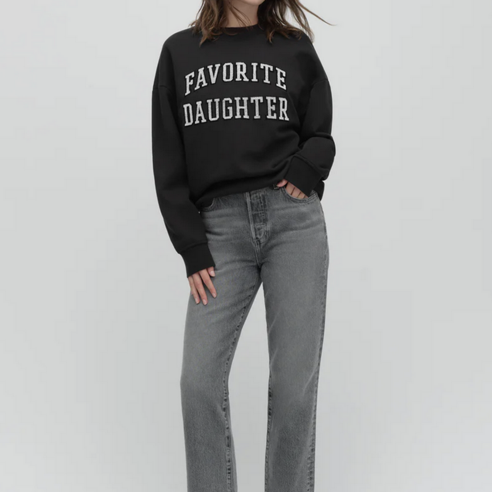 FAVORITE DAUGHTER FAVORITE DAUGHTER THE COLLEGIATE EMBROIDERY SWEATSHIRT