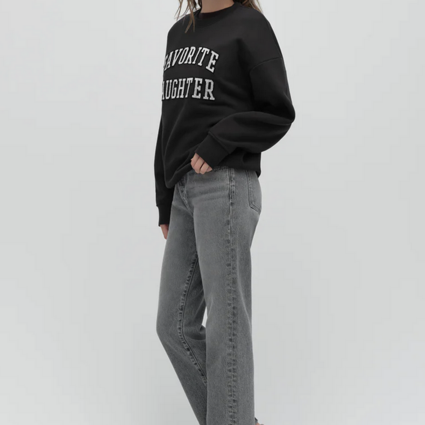 FAVORITE DAUGHTER FAVORITE DAUGHTER THE COLLEGIATE EMBROIDERY SWEATSHIRT