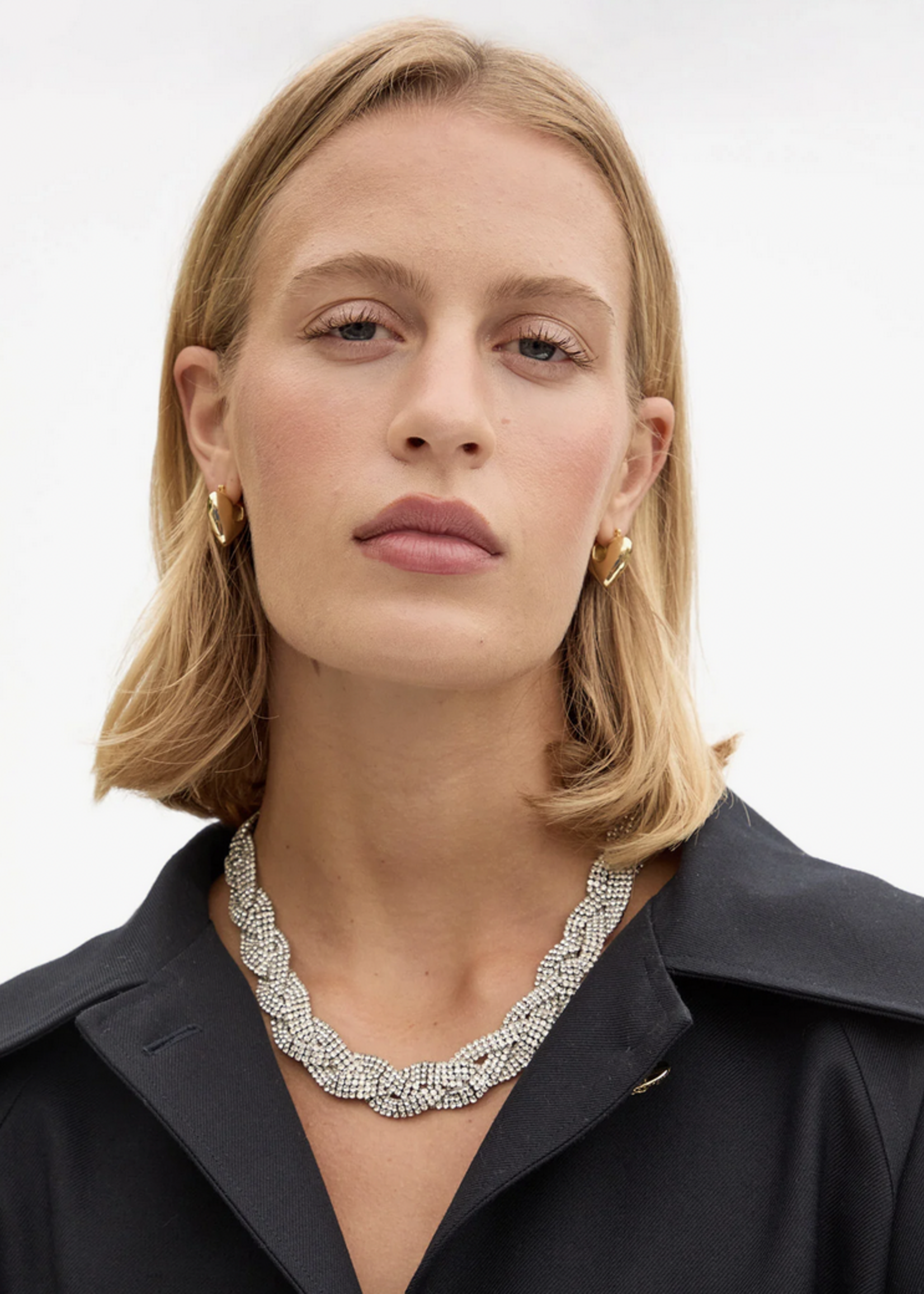 CLARE V. CLARE V. FETE COLLAR