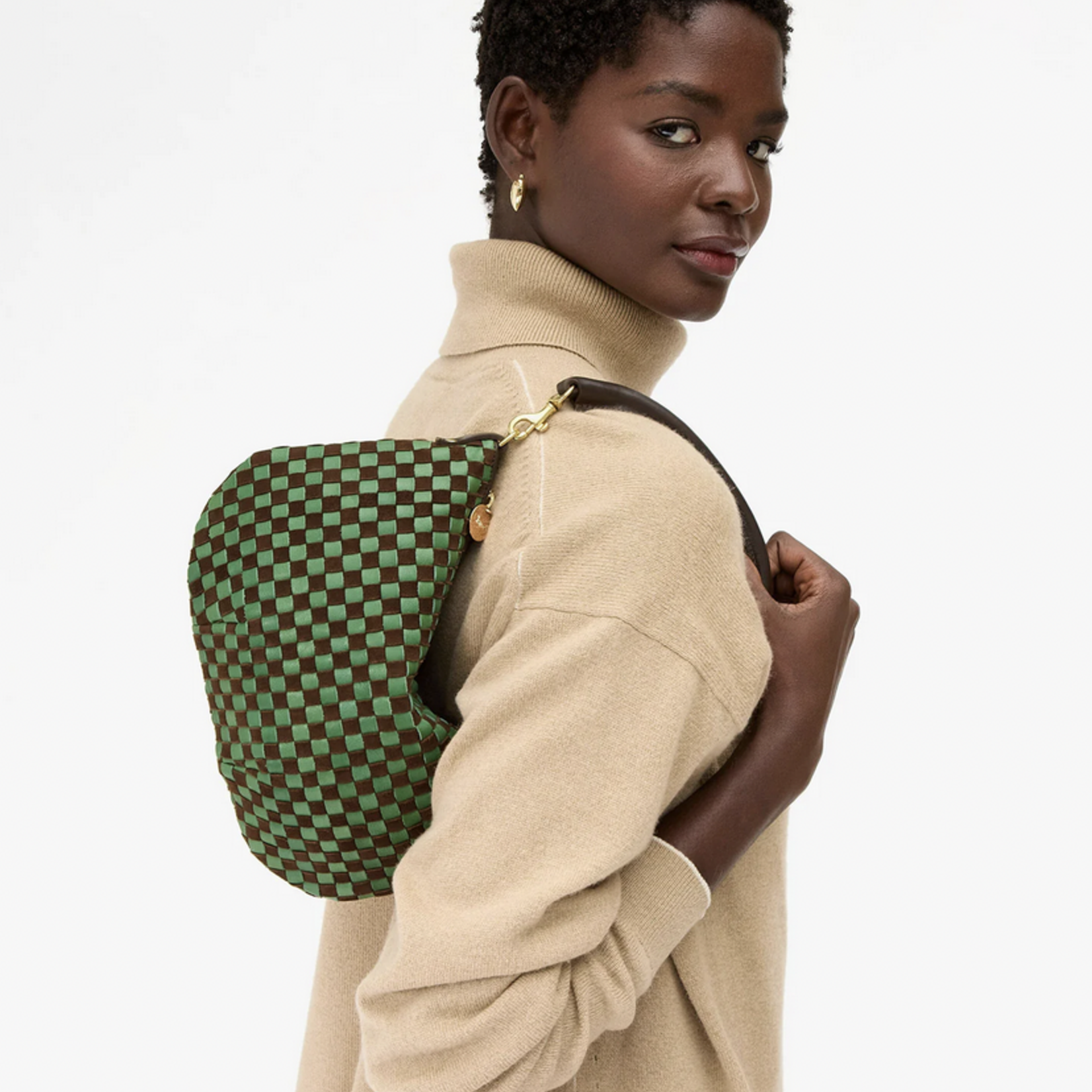 CLARE V. CLARE V. PETITE MOYEN