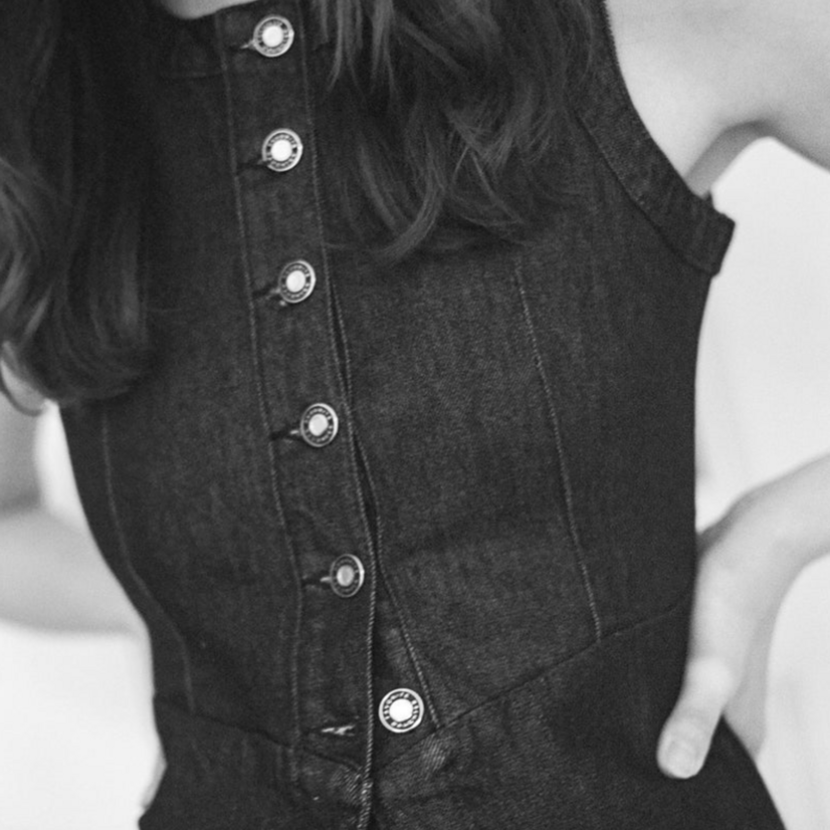 FAVORITE DAUGHTER FAVORITE DAUGHTER CLOCKING IN TOP