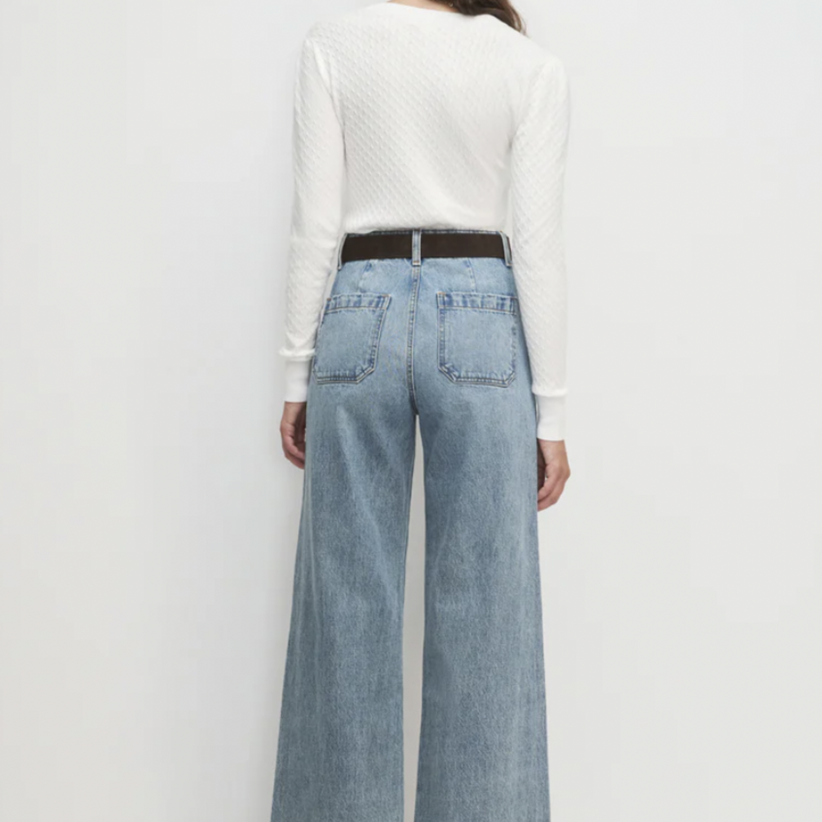 FAVORITE DAUGHTER FAVORITE DAUGHTER RESPONSIBLE TOP