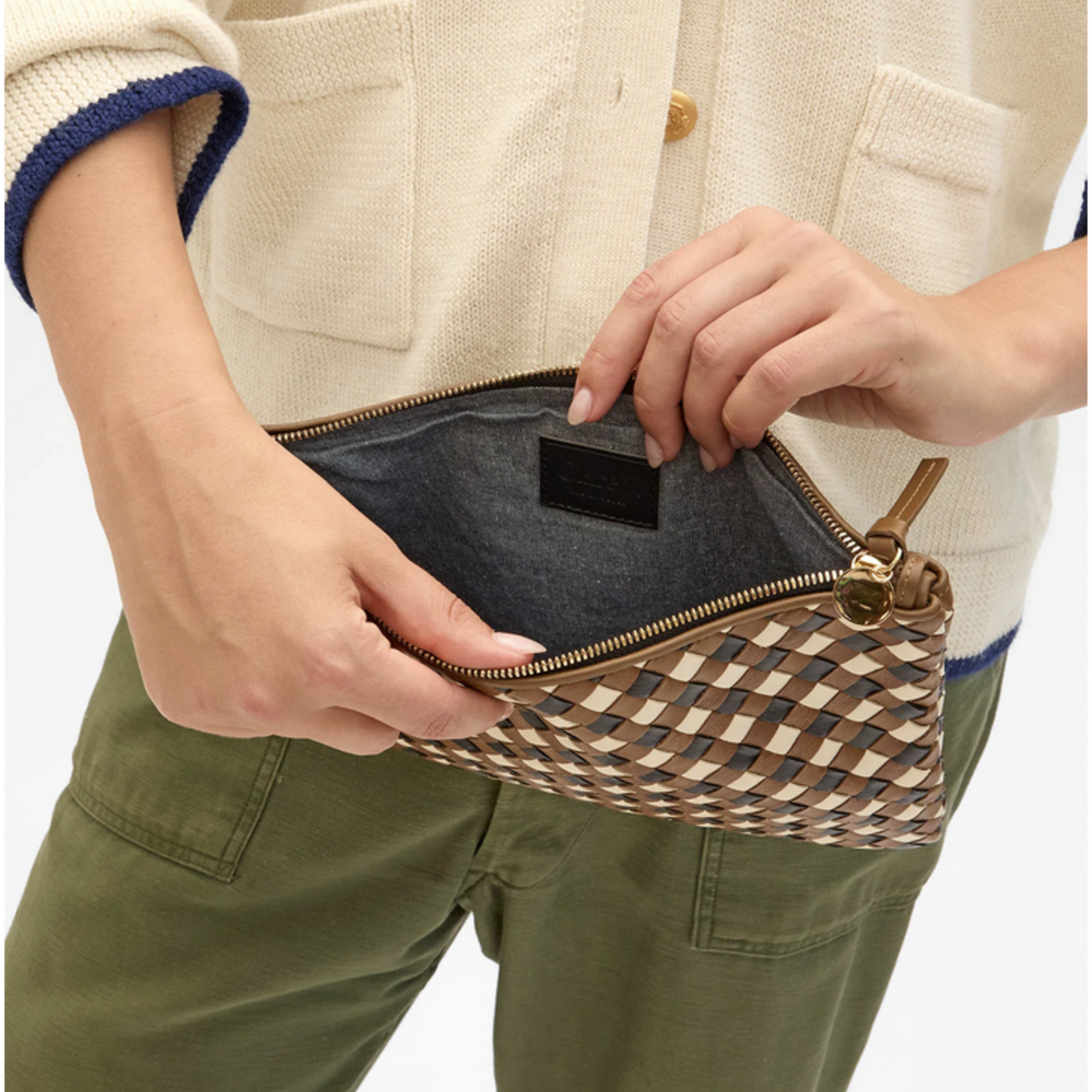 CLARE V. CLARE V. FLAT CLUTCH W/TABS