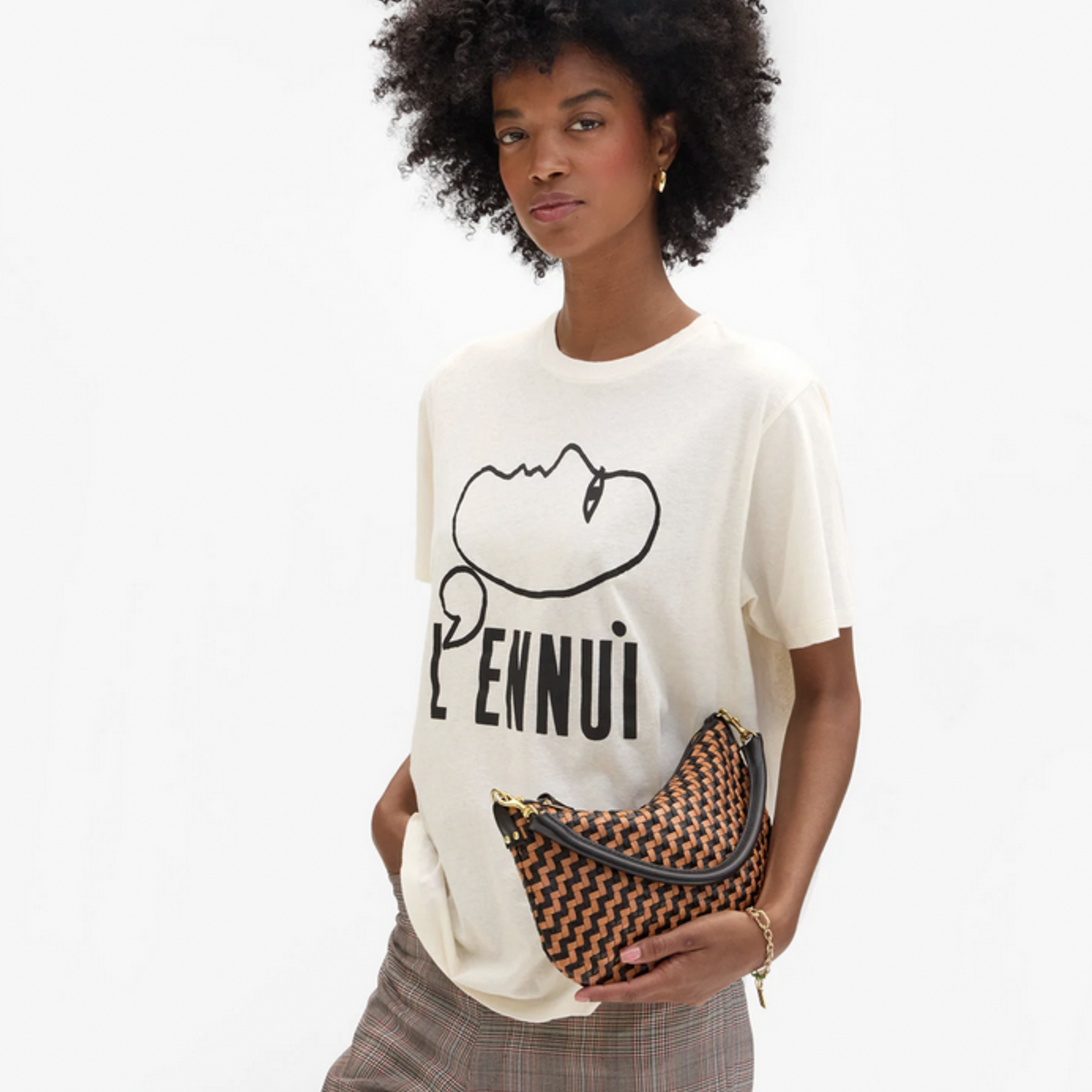 CLARE V. CLARE V. PETIT MOYEN