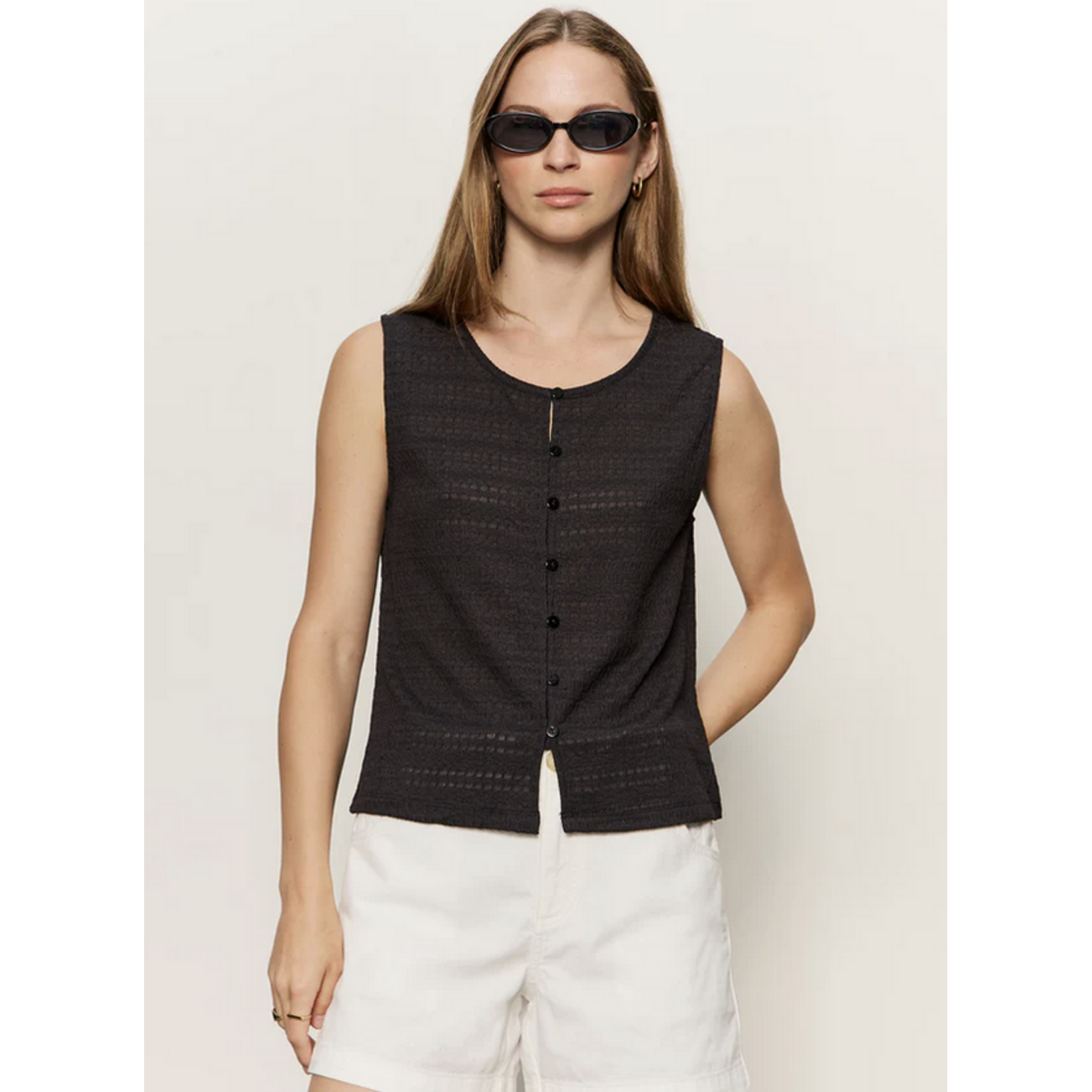 SANCTUARY SANCTUARY TEXTURED VACATION SHELL TOP