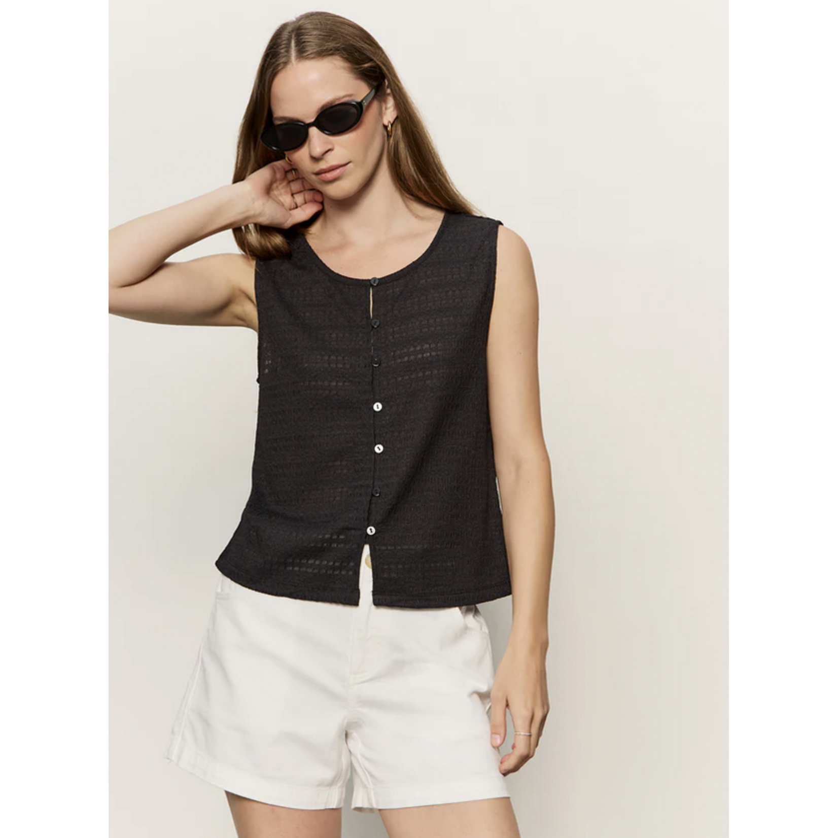 SANCTUARY SANCTUARY TEXTURED VACATION SHELL TOP