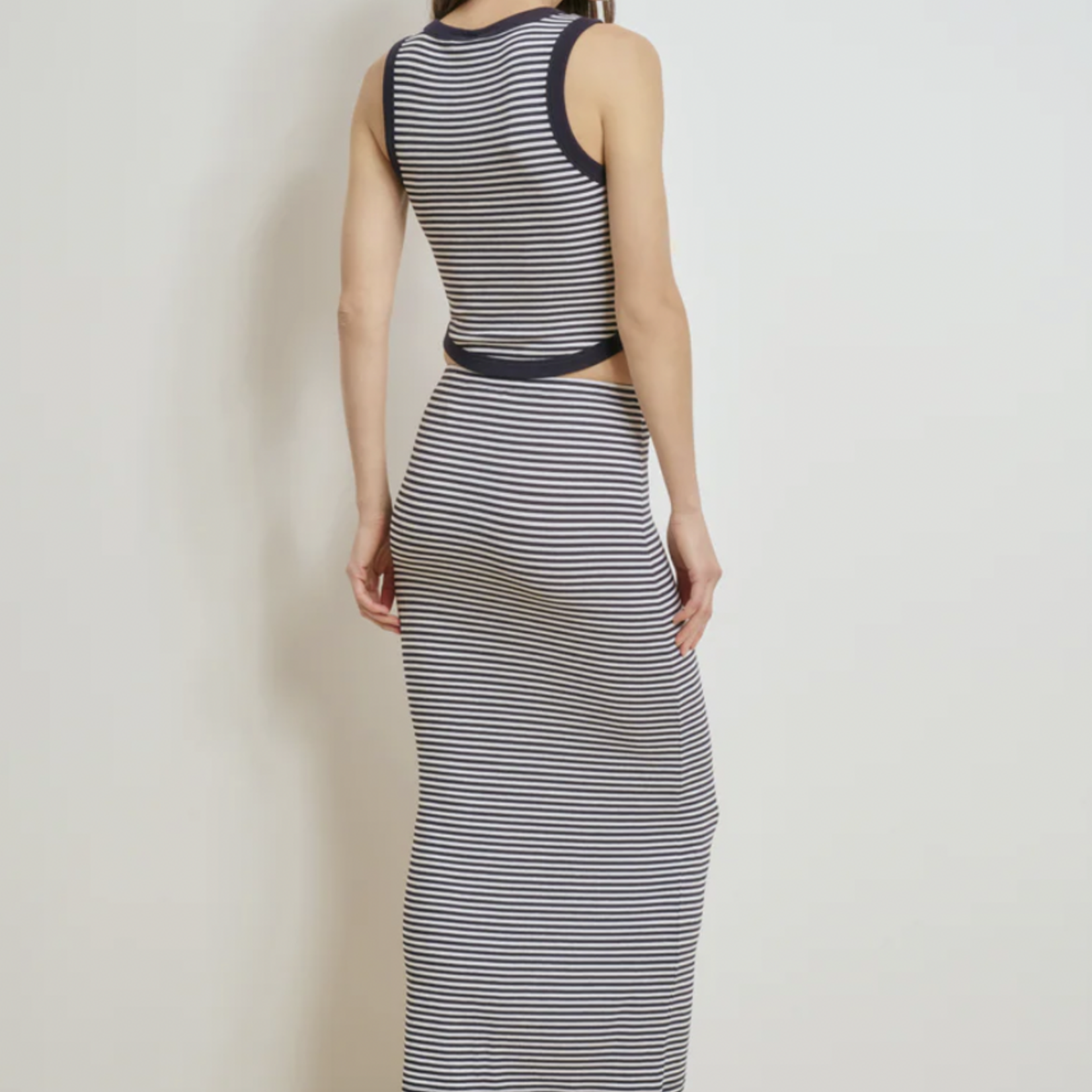 FAVORITE DAUGHTER FAVORITE DAUGHTER FOUNDATION MIDI SKIRT