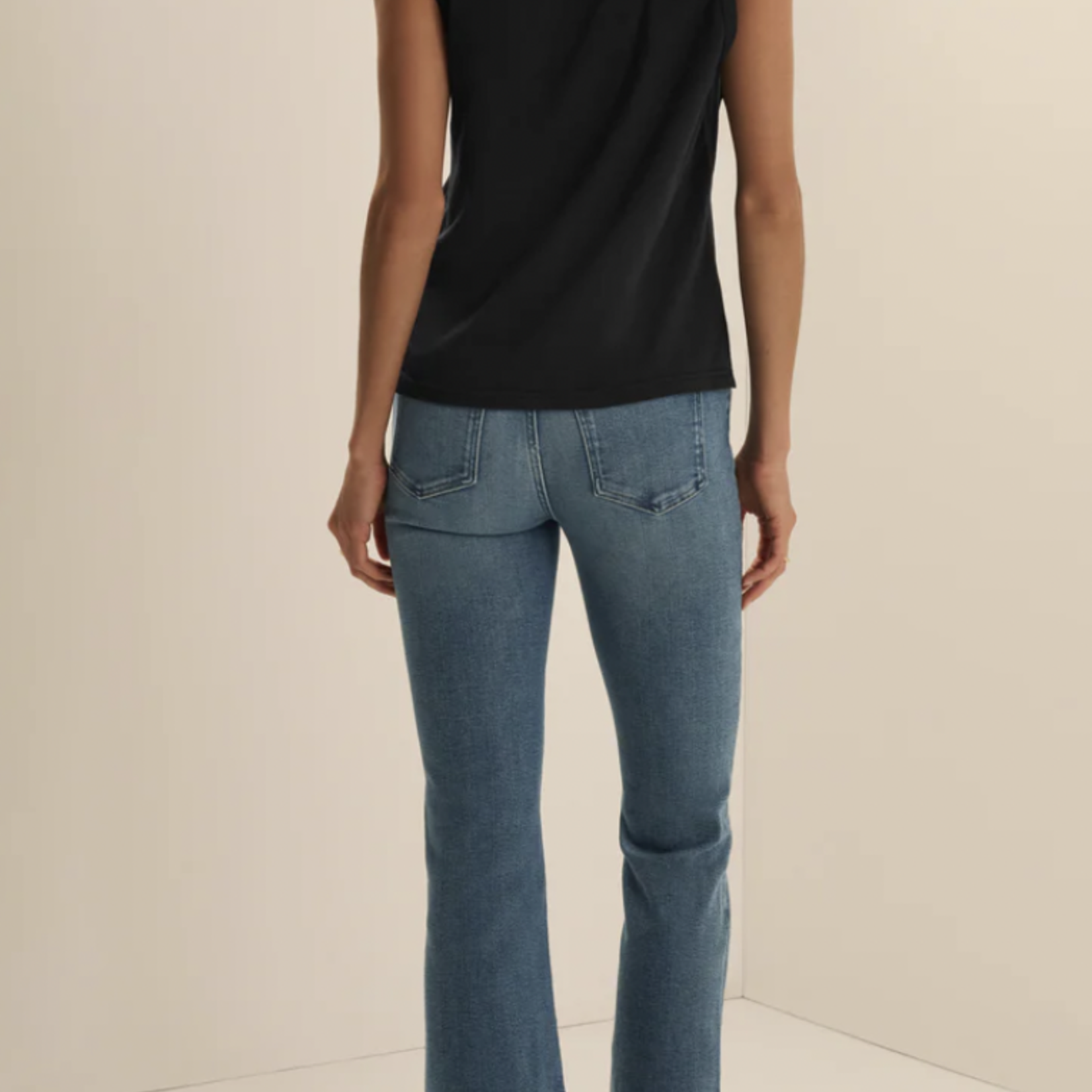 FAVORITE DAUGHTER FAVORITE DAUGHTER EVERYDAY V NECK