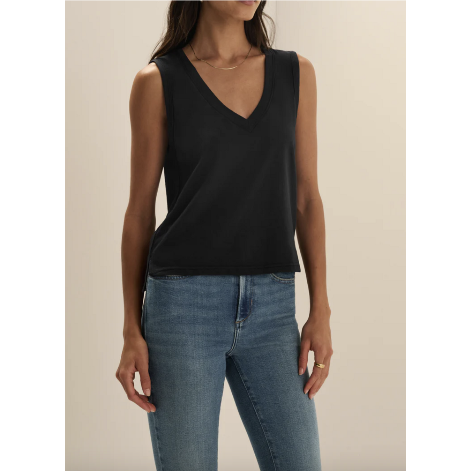 FAVORITE DAUGHTER FAVORITE DAUGHTER EVERYDAY V NECK