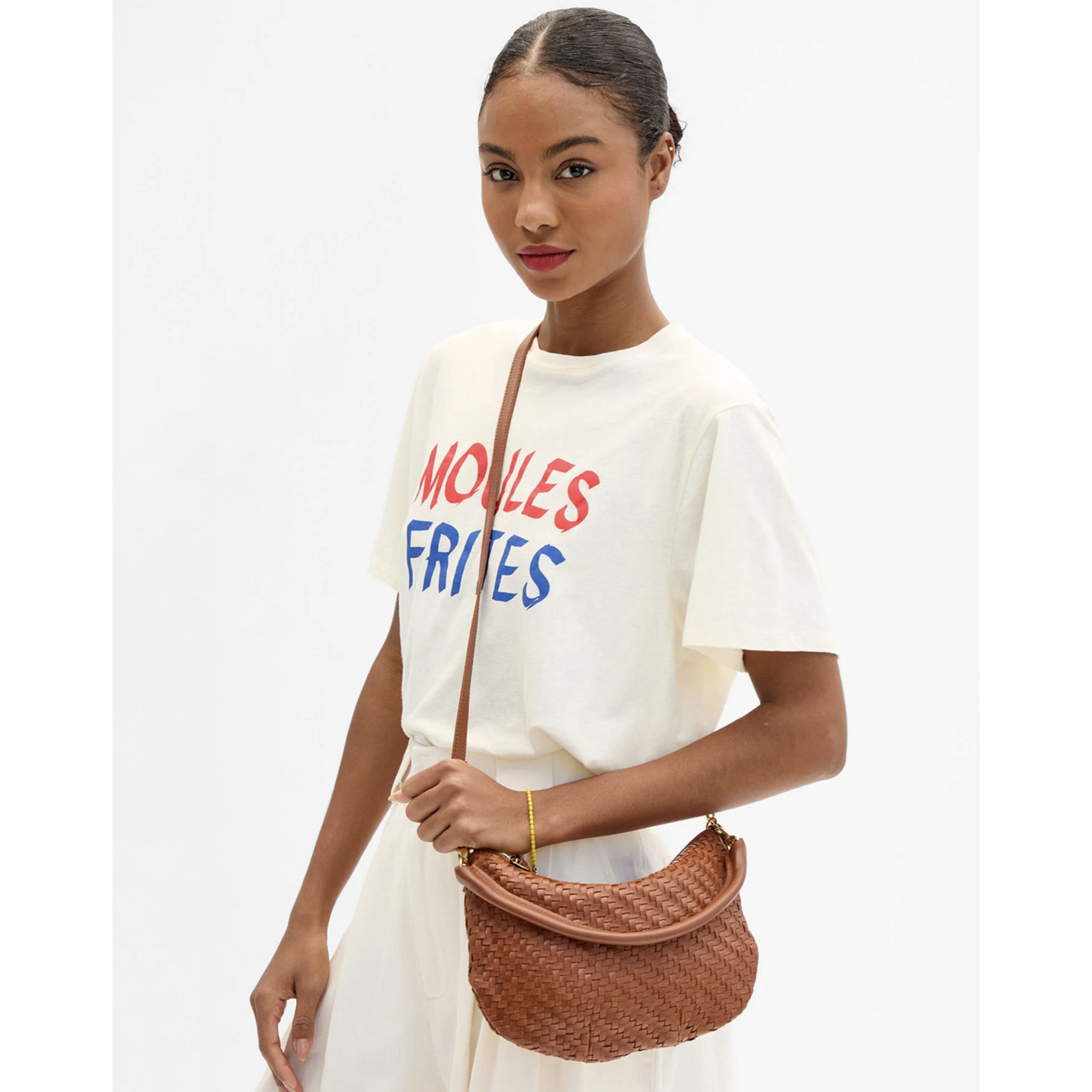 CLARE V. CLARE V. PETIT MOYEN MESSENGER