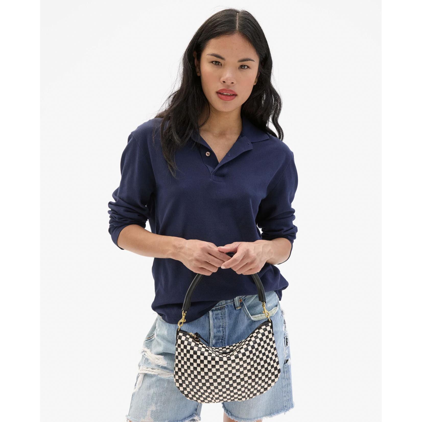CLARE V. CLARE V. PETIT MOYEN MESSENGER