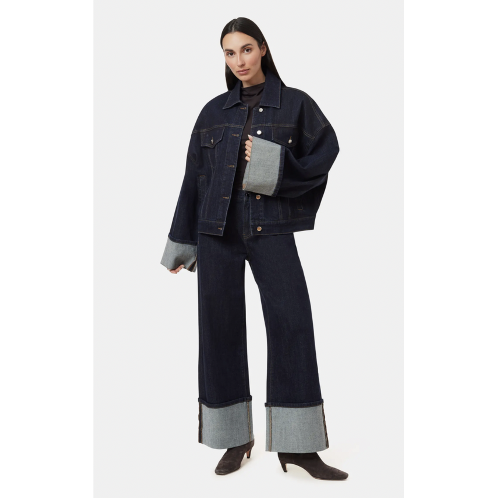 HABITUAL HABITUAL CAMRYN CUFFED STRAIGHT CROP