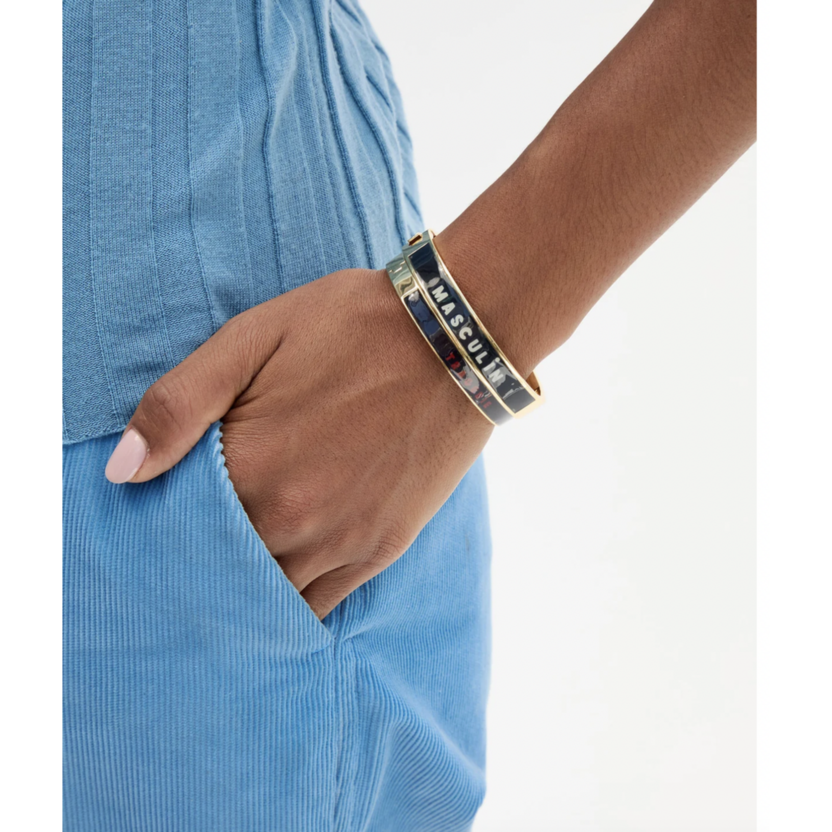 CLARE V. CLARE V. LE BANGLE