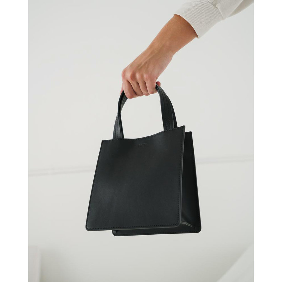 Baggu Small Leather Retail Tote