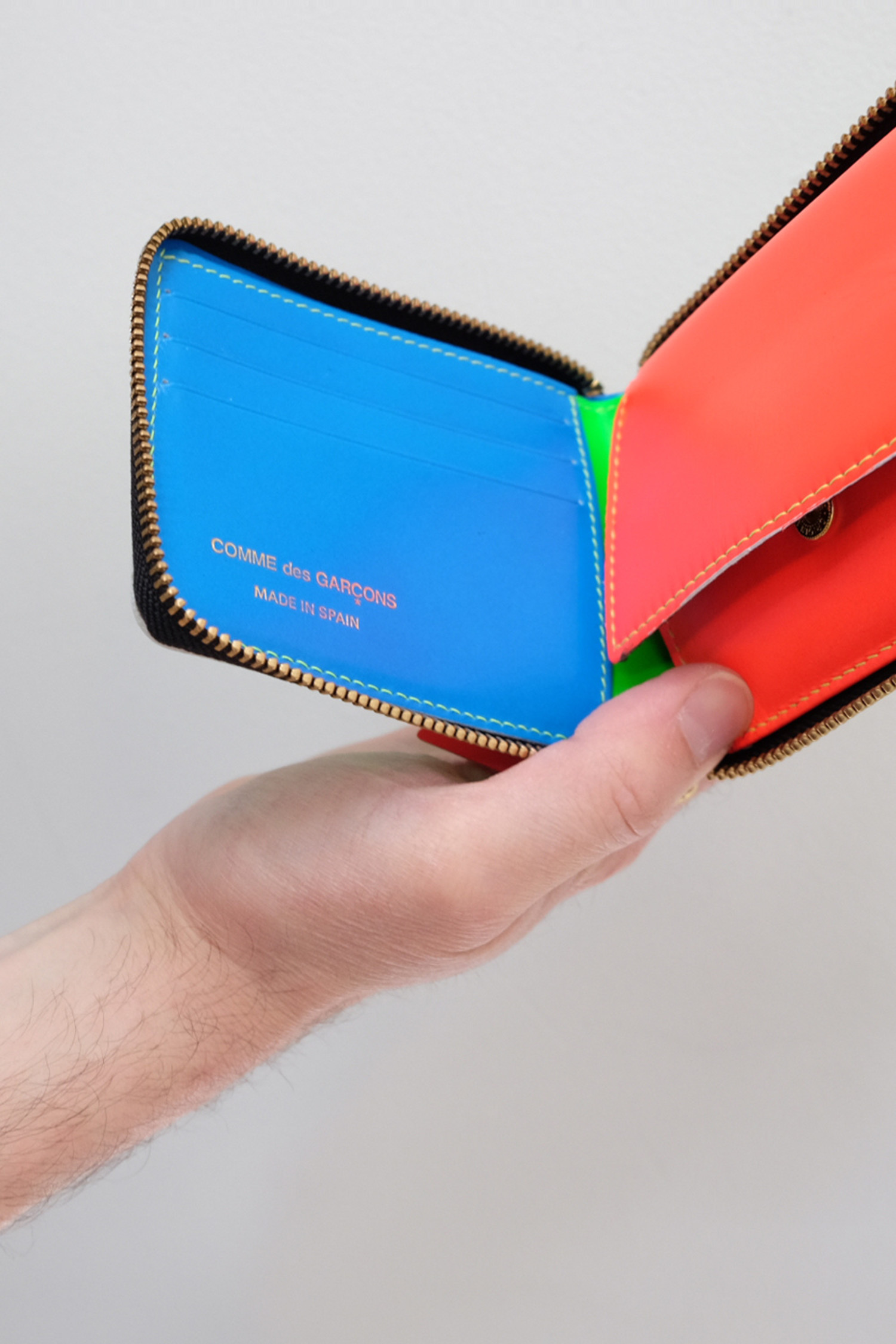 comme des garcons billfold wallet