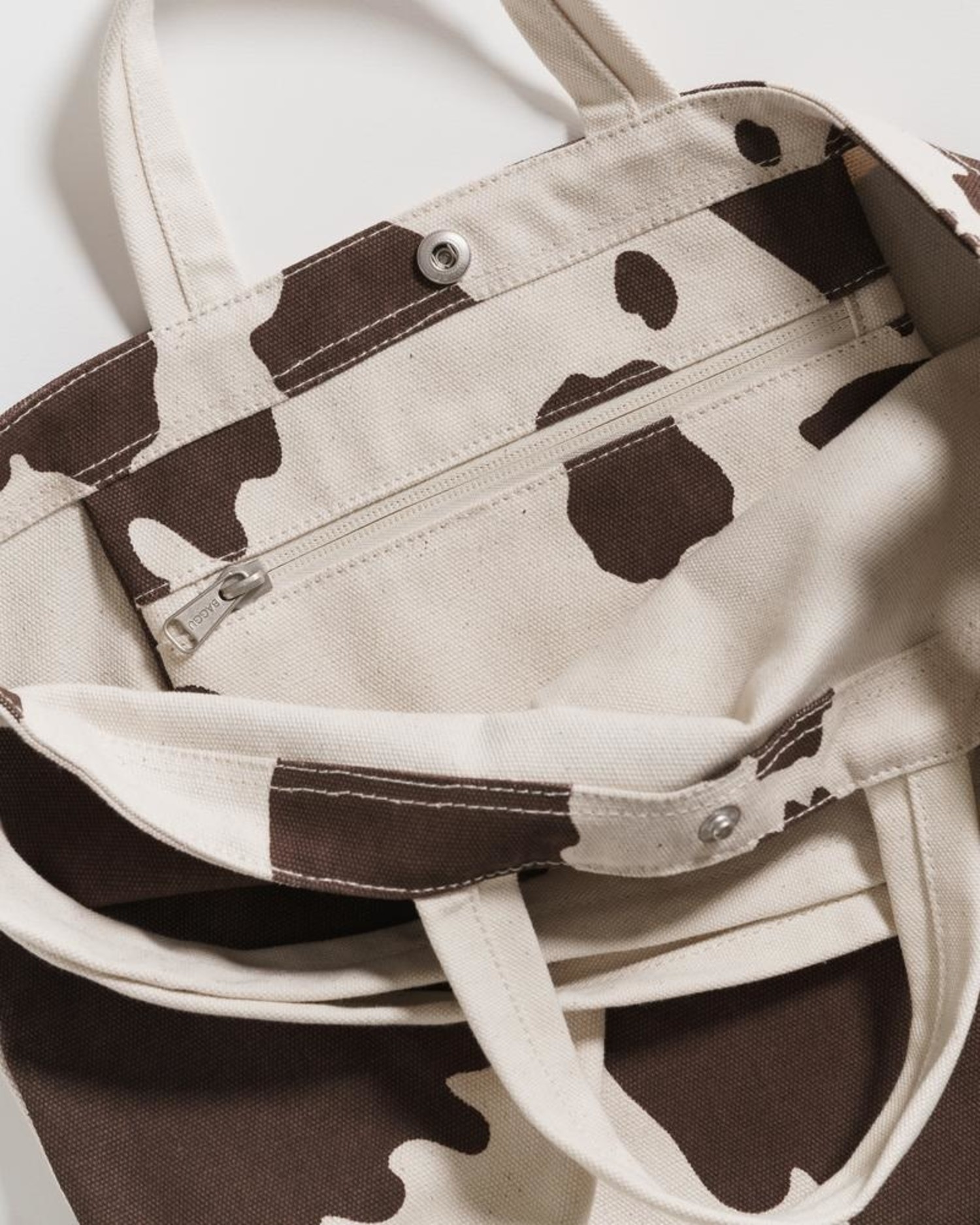 cow print baggu