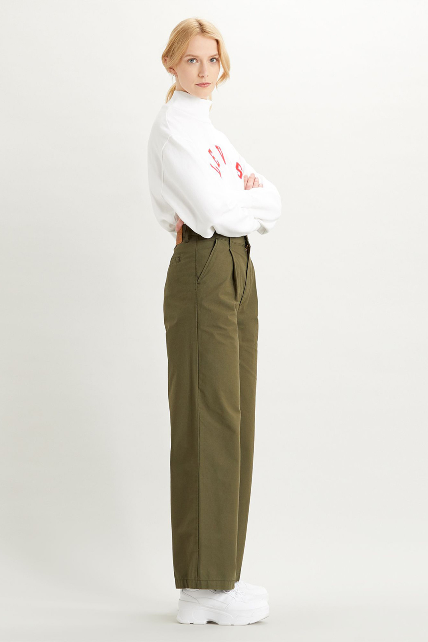 levis pleated trousers
