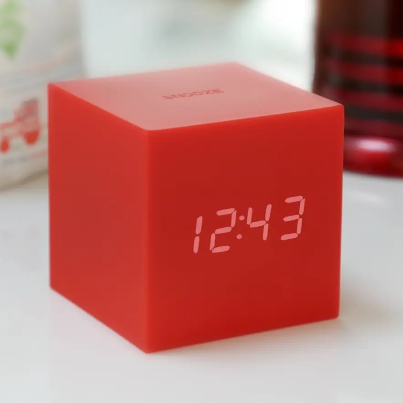 Gingko Design Gingko Gravity Cube Click Clock Red
