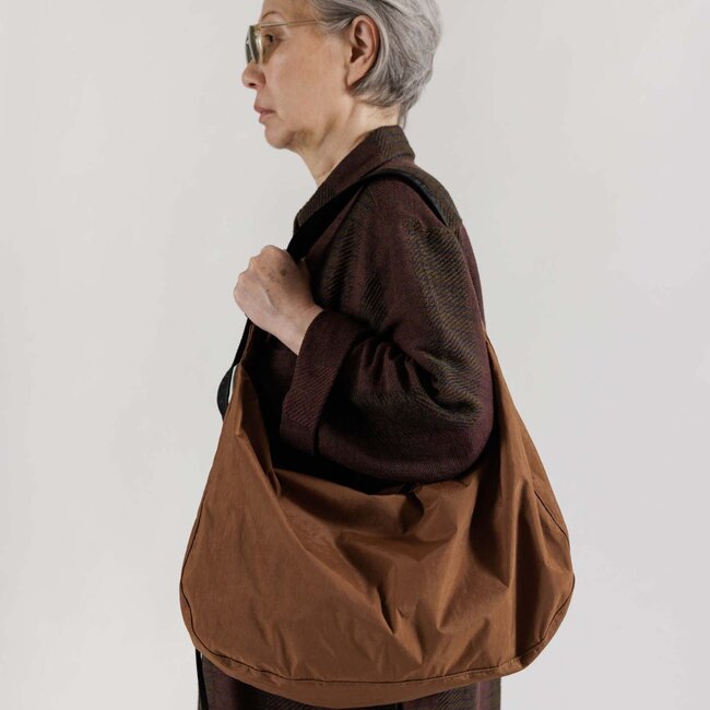 Baggu Large Nylon Crescent Bag Brown - Woods Grove