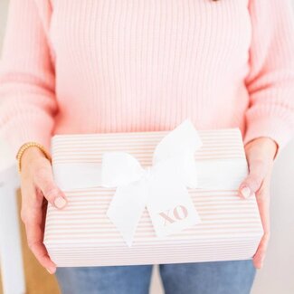 Sugar Paper Rose XO Gift Tag (Box of 10)