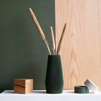 Minimum Design Minimum Design Wave Vase Green 15cm