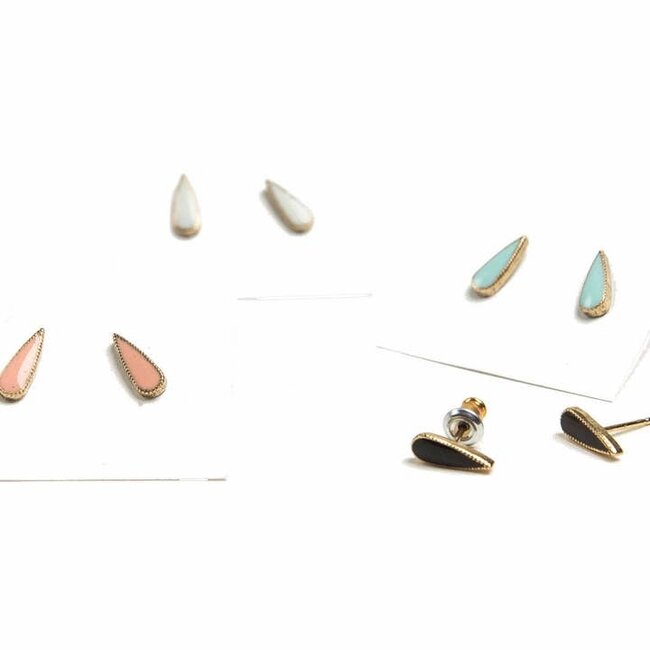 Colored Teardrop Studs Turquoise