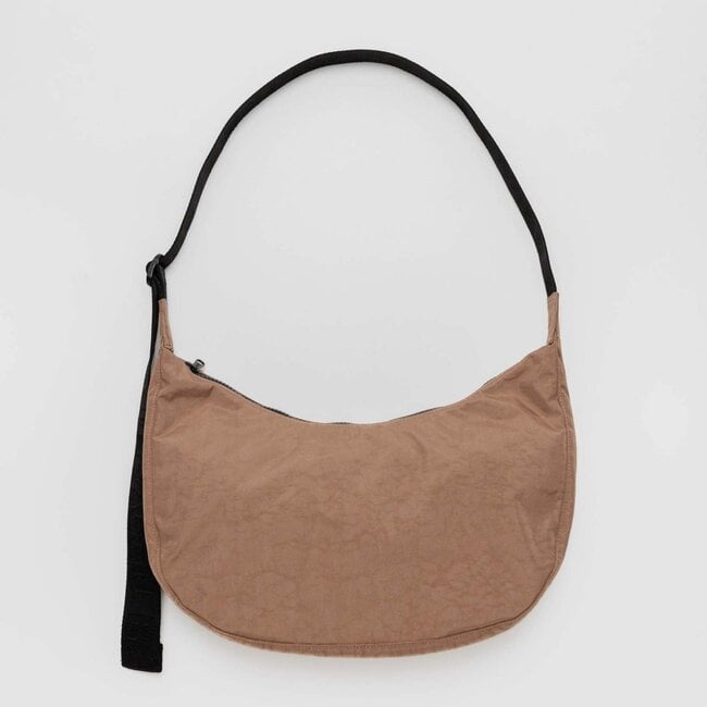 Baggu Medium 37.5" Nylon Crescent Bag Cocoa