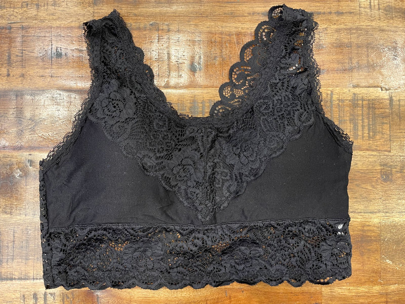 FT0418PLUS PADDED LACE BRALETTE