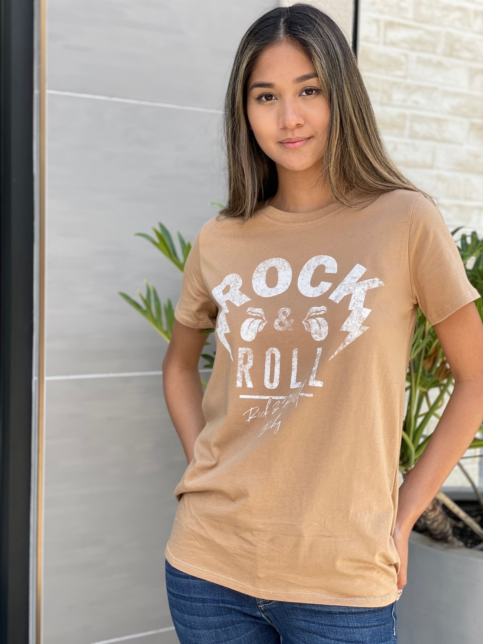 T-37760 "ROCK AND ROLL" GRAPHIC TEE