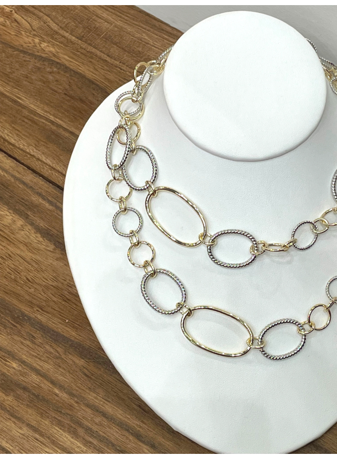 B/R PLATED VINTAGE OVAL LONG NECKLACE