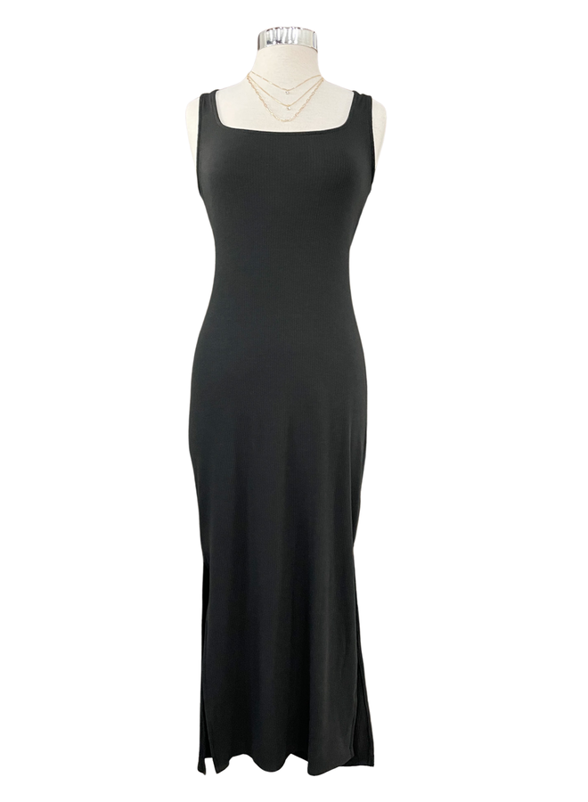 AD3109 TWIST SIDE SLIT MAXI DRESS