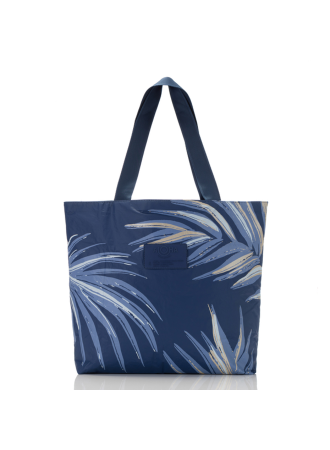 sway tote bag