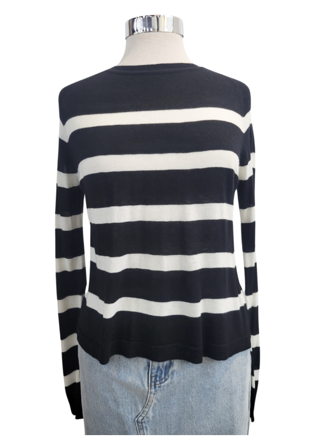 T2739 STRIPED ROUND NECK SWEATER TOP