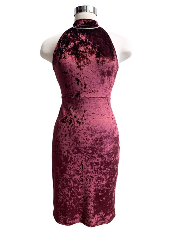 HALTER NECK VELVET DRESS