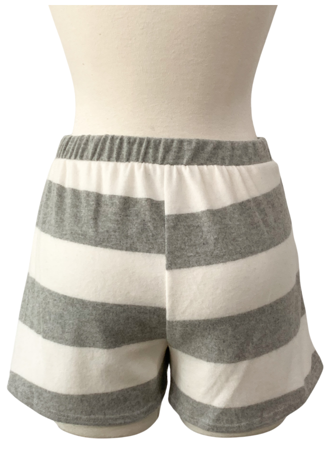 AP1108-3 STRIPED TIE SHORTS