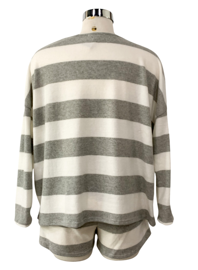 AT1107-3 L/S STRIPED TOP