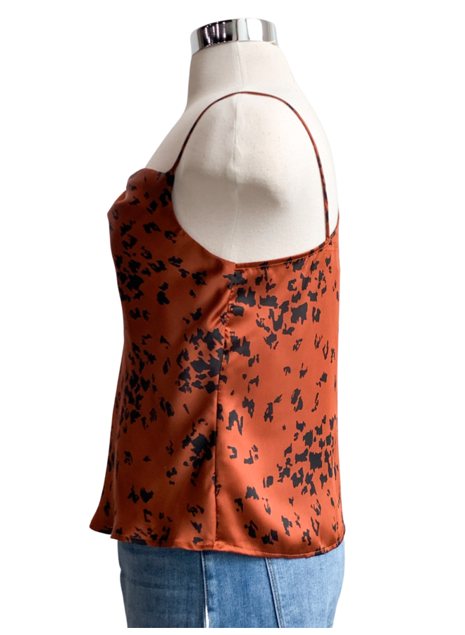 AT2121-1 SLEEVELESS COWL NECK TOP