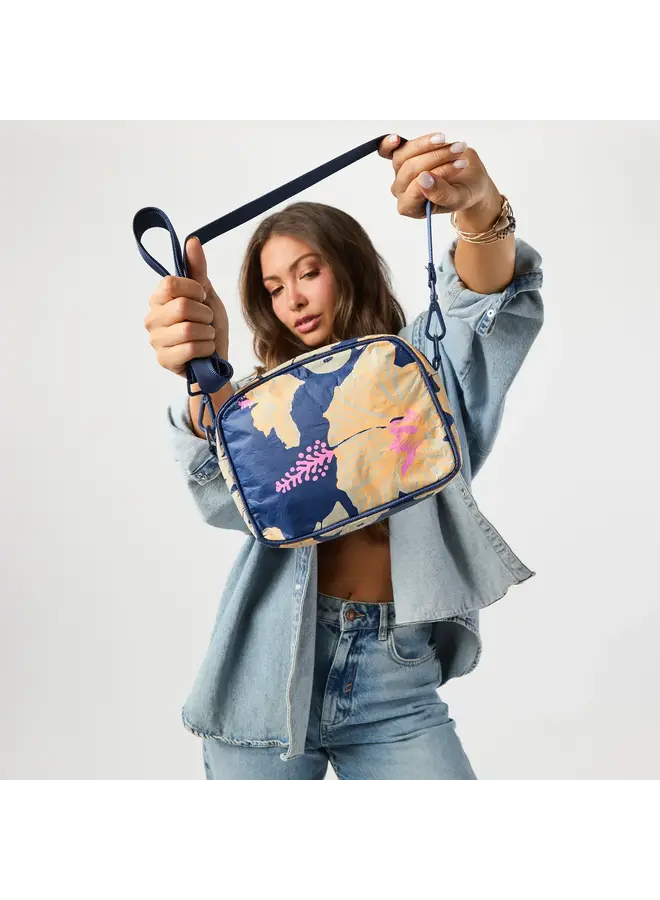 ALOHA COLLECTION LE TOUR CROSSBODY PAPE’ETE NAVY