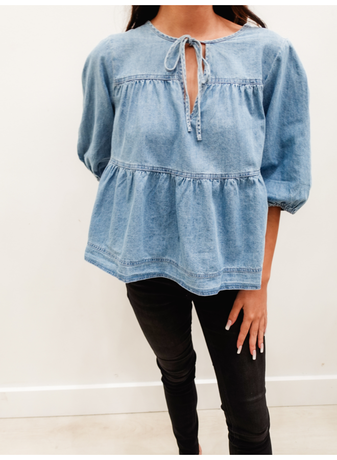 DS0754 TIERED FRONT NECK DENIM TOP