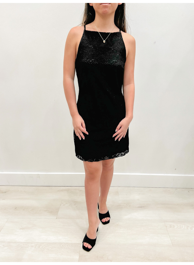 C50016 EMBROIDERED LACE SLEEVELESS DRESS