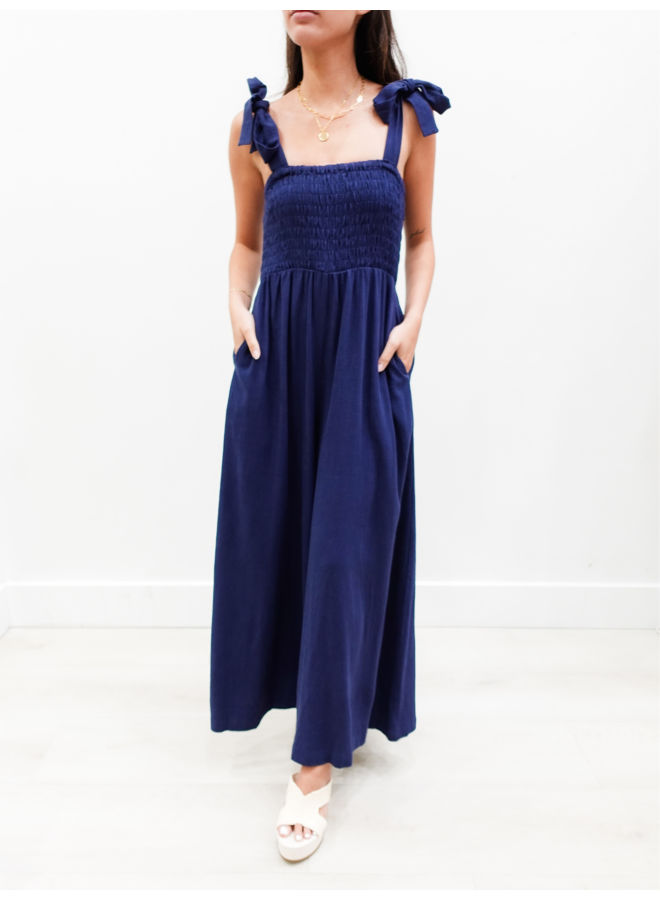 ADORE CLOTHING - Adore
