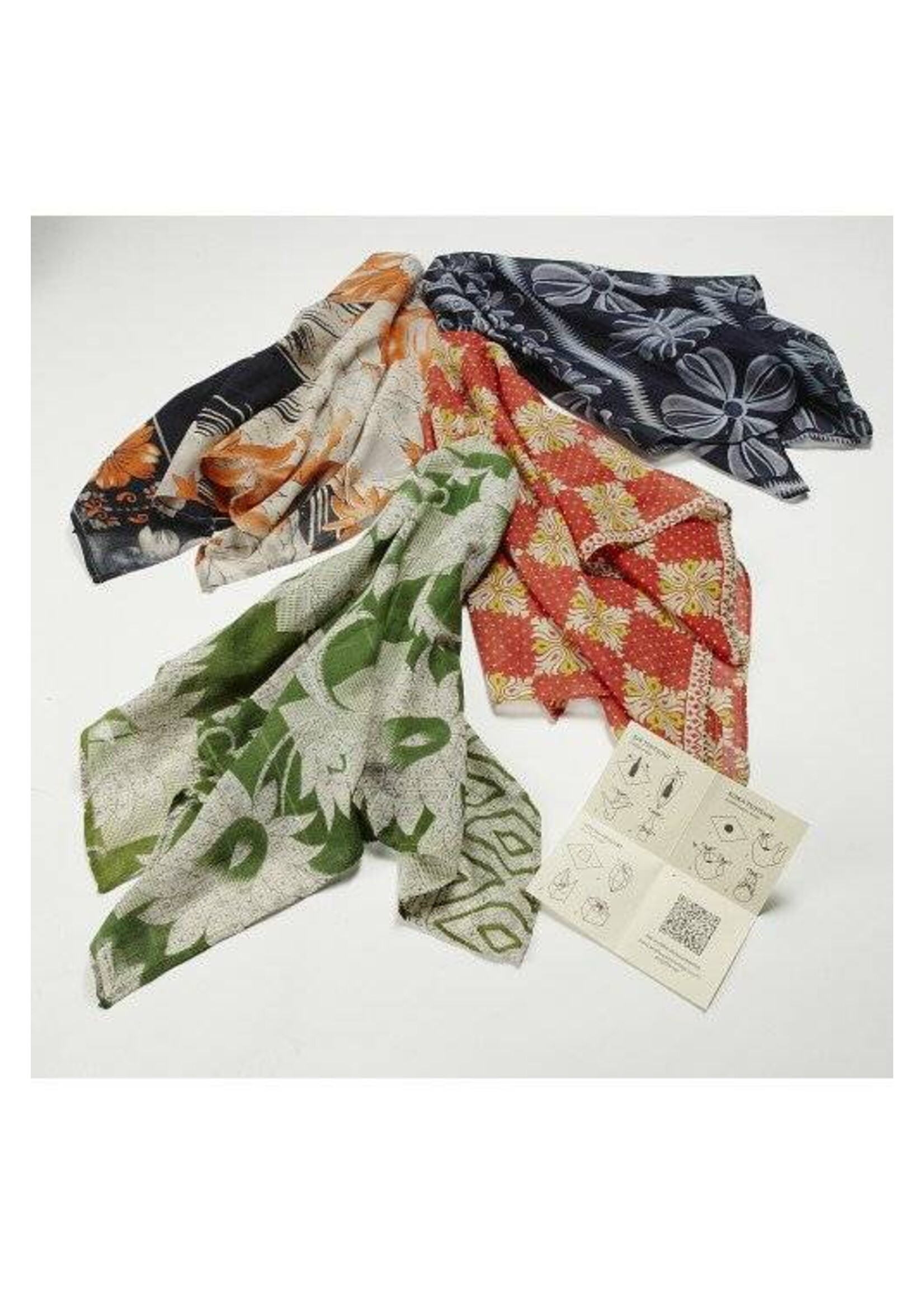 Reclaimed Sari Gift Wrap