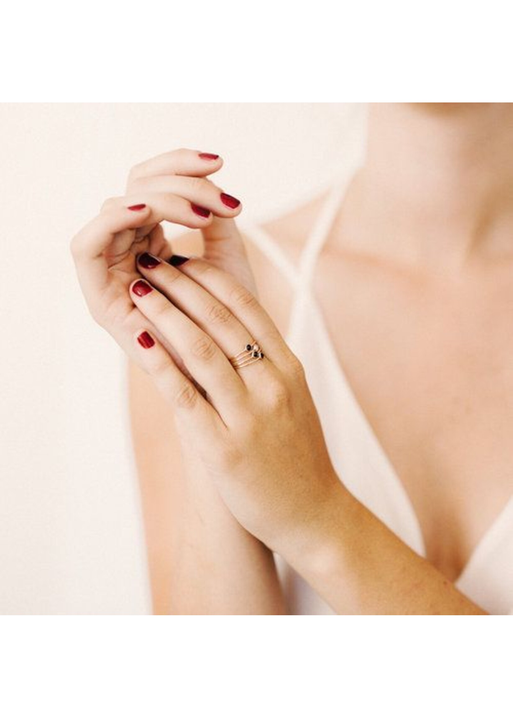 Favor Jewelry Clear Spike Ring