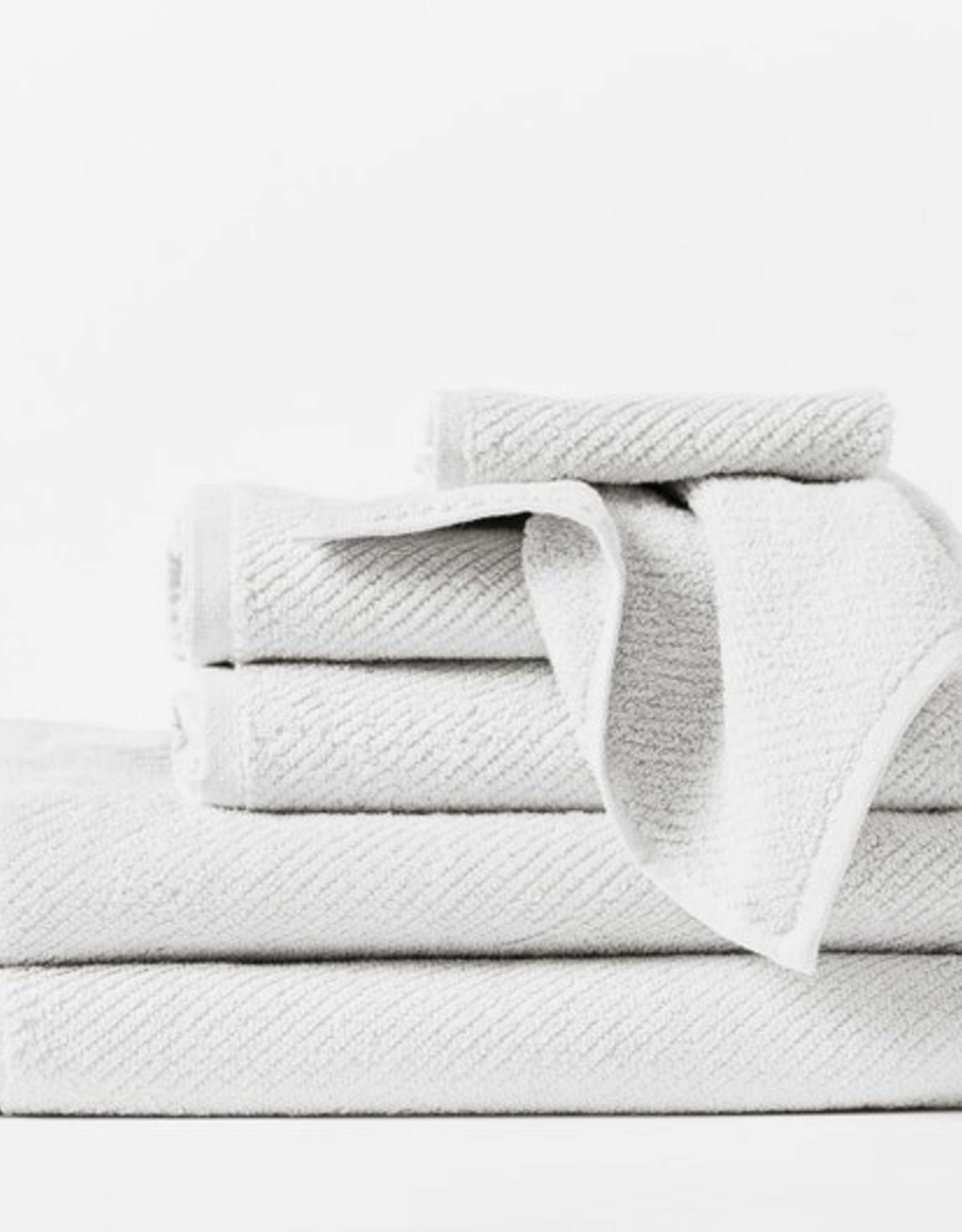 Air Weight Towels - White