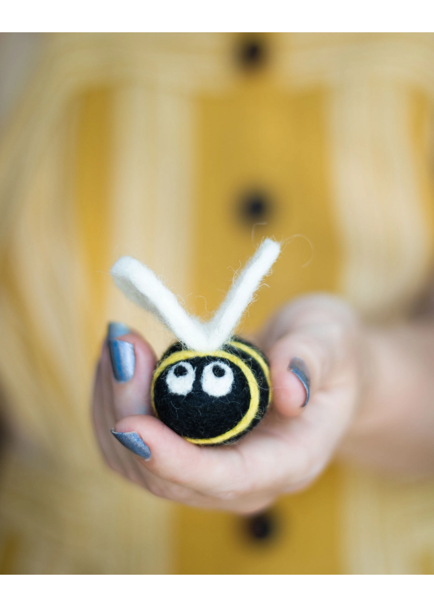 Friendsheep Wool Eco Wool Kitty Bee Toy