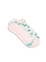 Conscious Step Ankle Socks That Provide Meals (Pink Avocados)