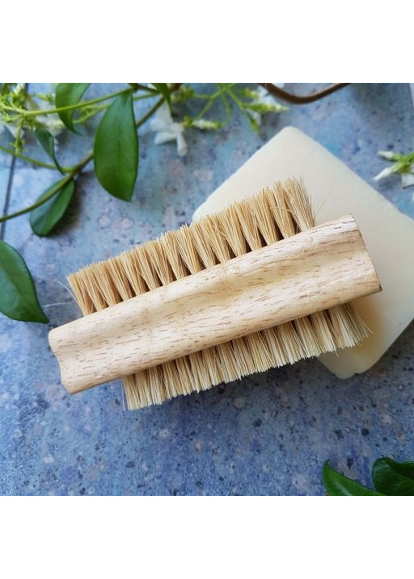 Ethical Global Natural Tampico Nail brush