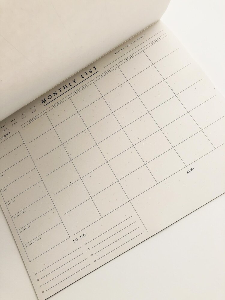 Wilde House Paper Monthly List Pad