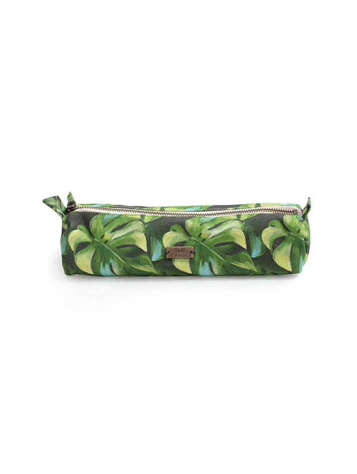 https://cdn.shoplightspeed.com/shops/609421/files/47855660/712x946x2/1-canoe-2-pencil-pouch.jpg